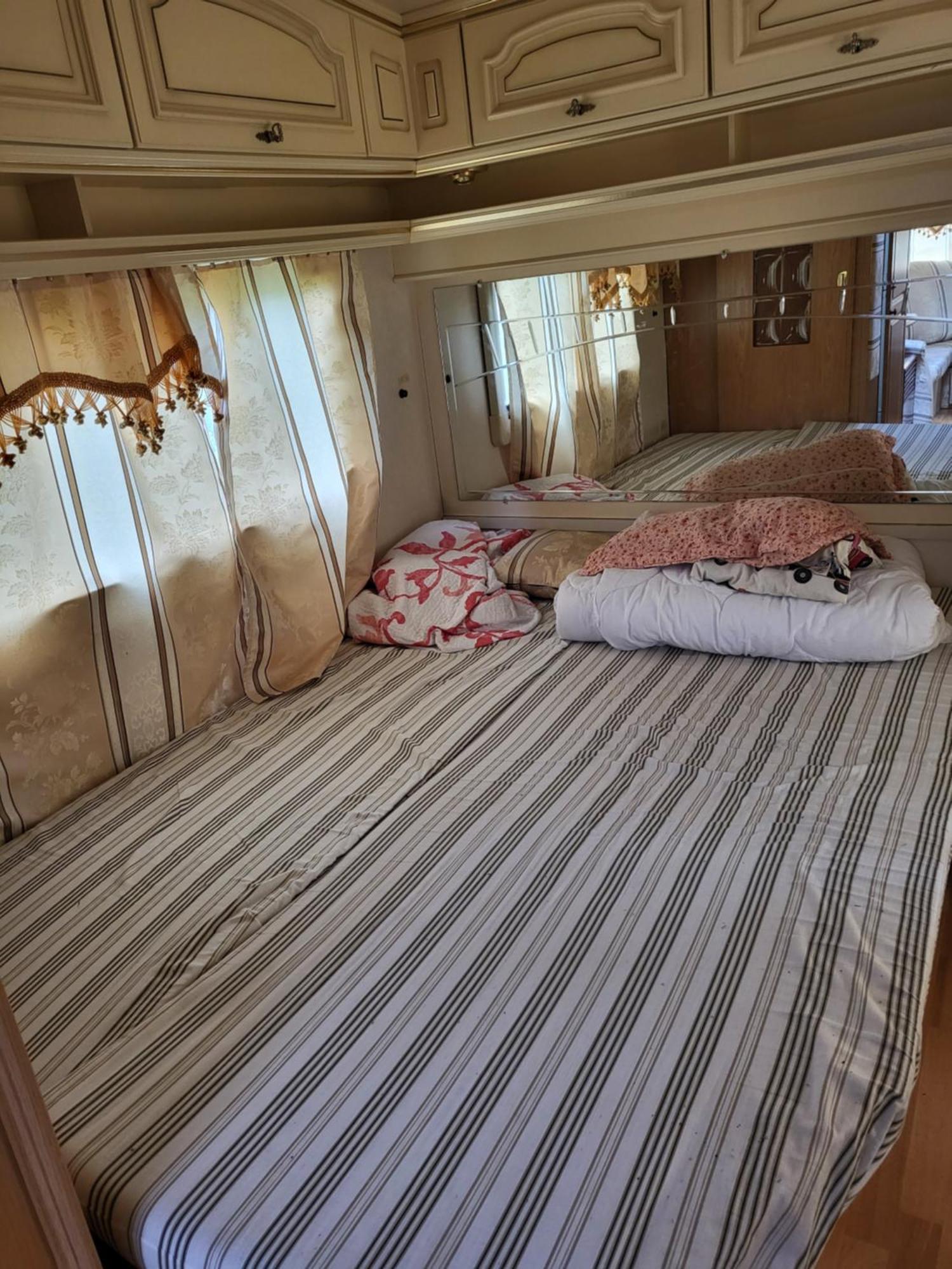Pirttiniemen Lomakylä Hotell Muurasjärvi Exteriör bild