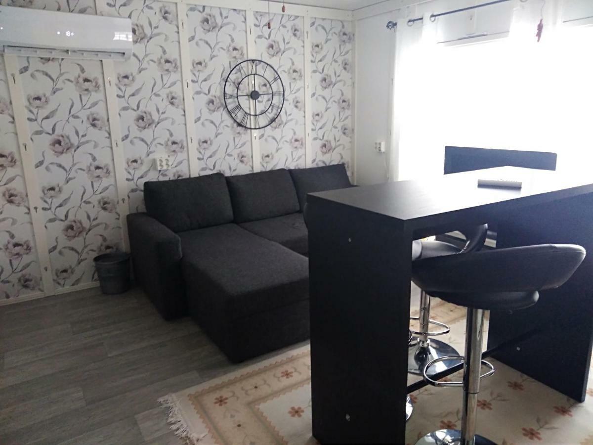 Pirttiniemen Lomakylä Hotell Muurasjärvi Exteriör bild